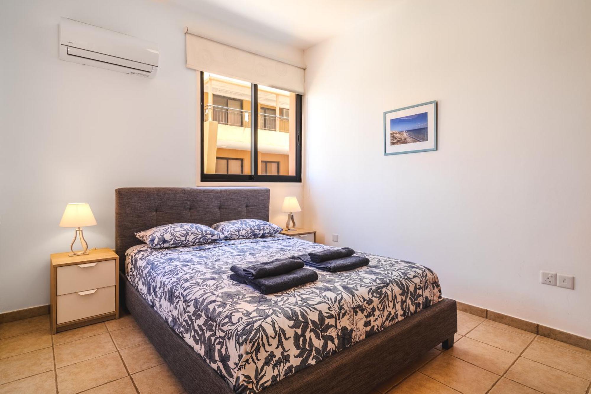 Isabella One Bedroom Larnaca Ngoại thất bức ảnh