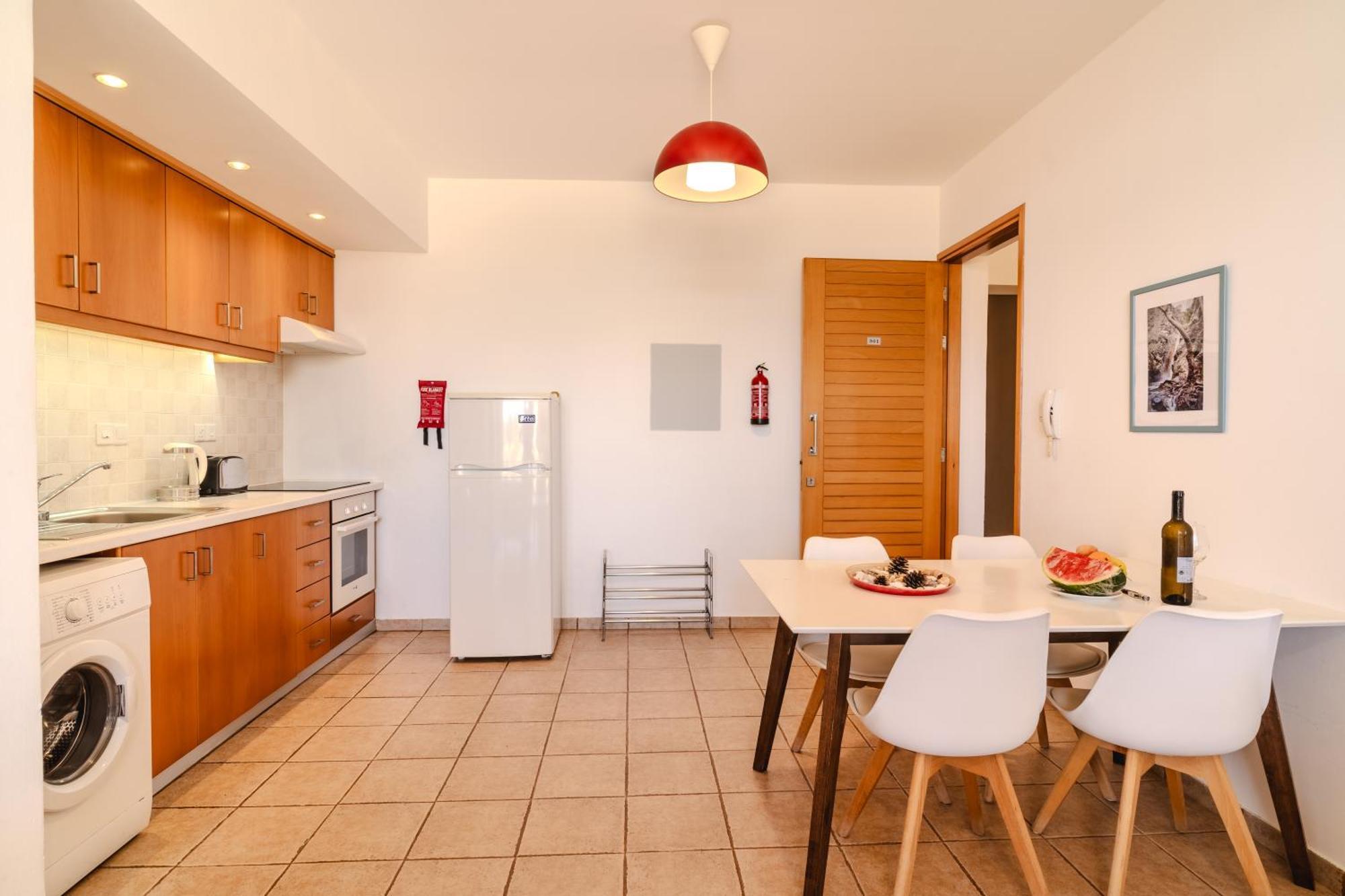 Isabella One Bedroom Larnaca Ngoại thất bức ảnh